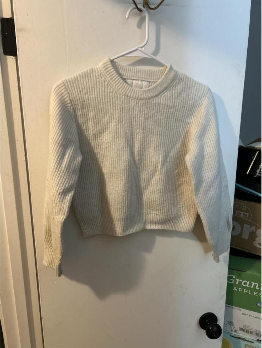 Zara children’s cream ribbed knit cropped sweater in 9-10 years